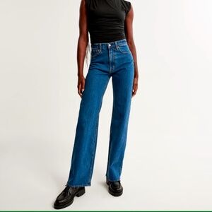 Abercrombie High Rise 90s Relaxed Jean